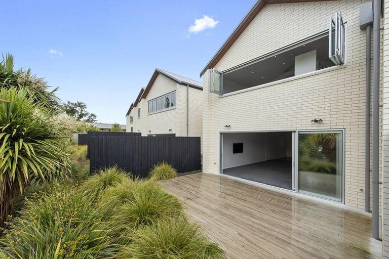 Photo of property in 58u4 Herbert Road, Queenwood, Hamilton, 3210