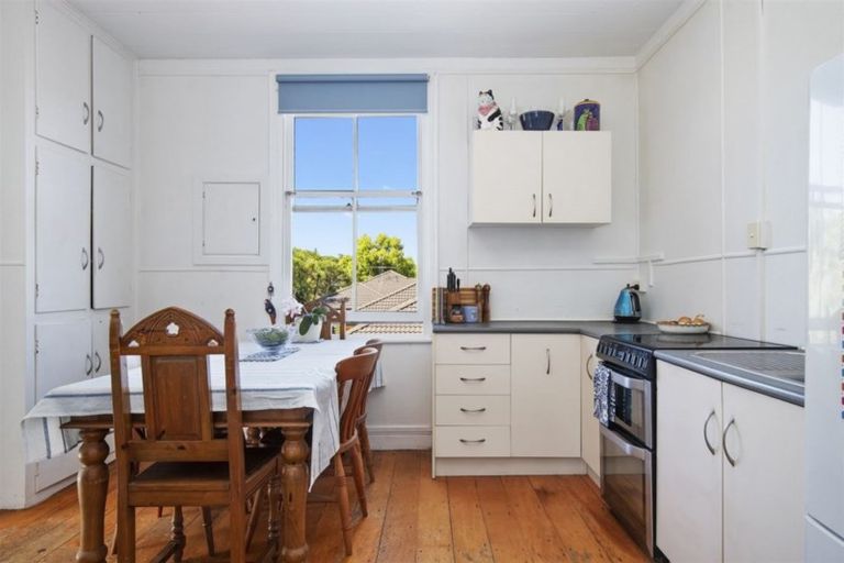 Photo of property in 3 Kaiwaka Road, Waiuku, 2123