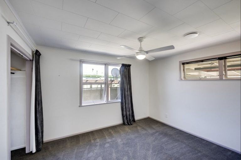 Photo of property in 44 Coventry Avenue, Tamatea, Napier, 4112