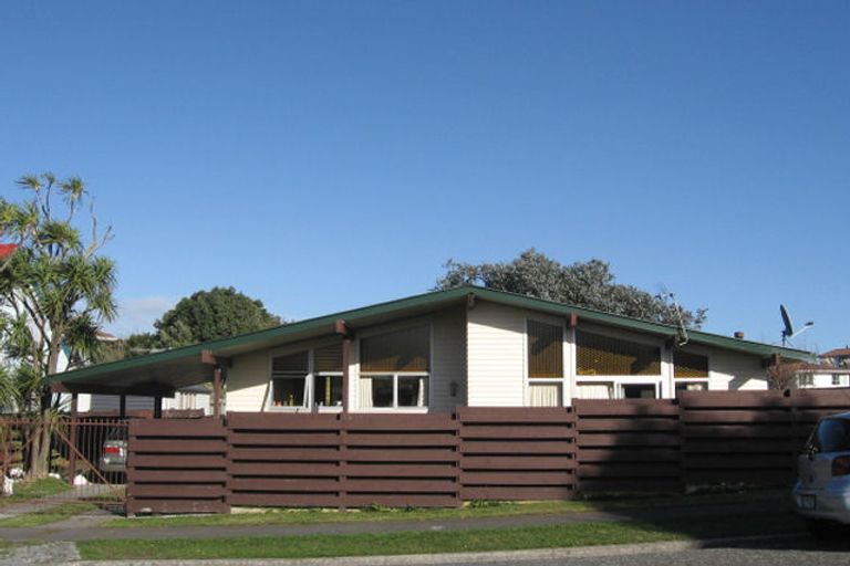Photo of property in 8 Clipper Street, Titahi Bay, Porirua, 5022