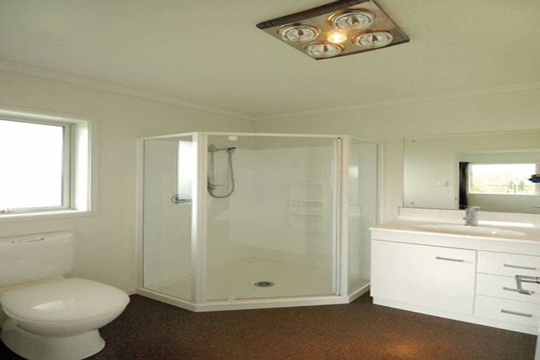 Photo of property in 19 Burford Way, Rolleston, 7615