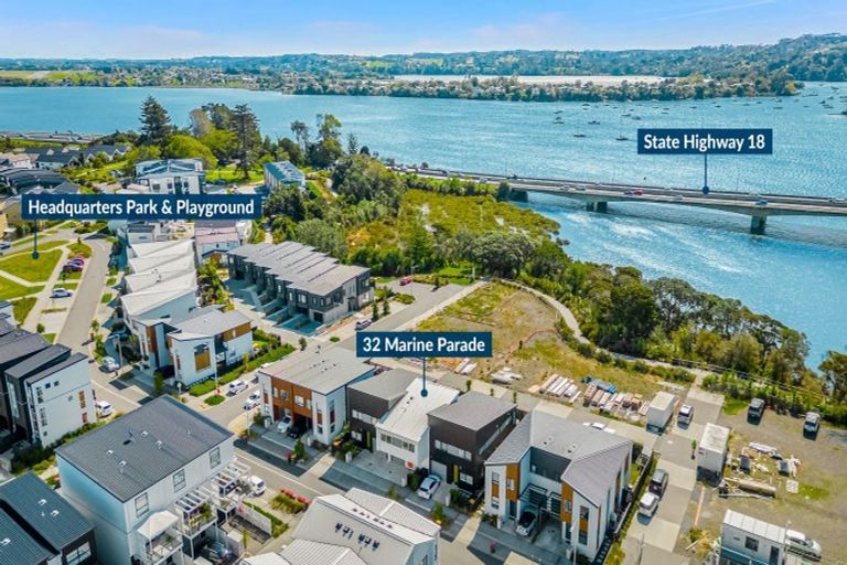 Photo of property in 32 Marine Parade, Hobsonville, Auckland, 0616