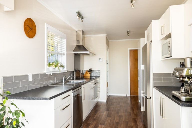 Photo of property in 31 Fulford Street, New Plymouth, 4310