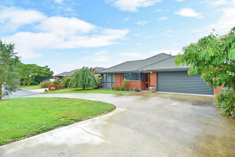 Photo of property in 35 Kingsbury Avenue, Rangiora, 7400