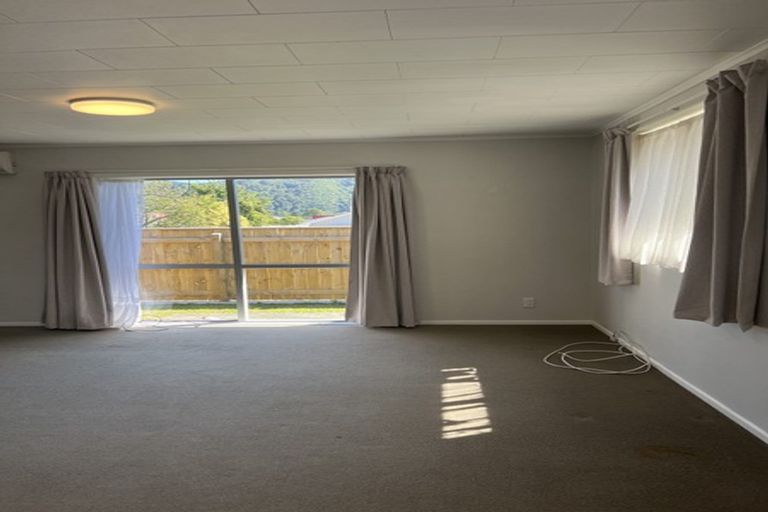 Photo of property in 8f1- Liverpool Street, Trentham, Upper Hutt, 5018
