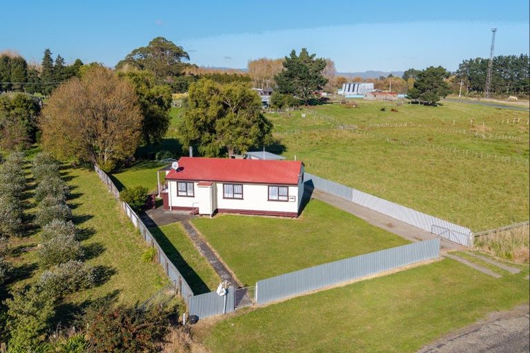 Photo of property in 16 Burgoyne Street, Woodville, 4920