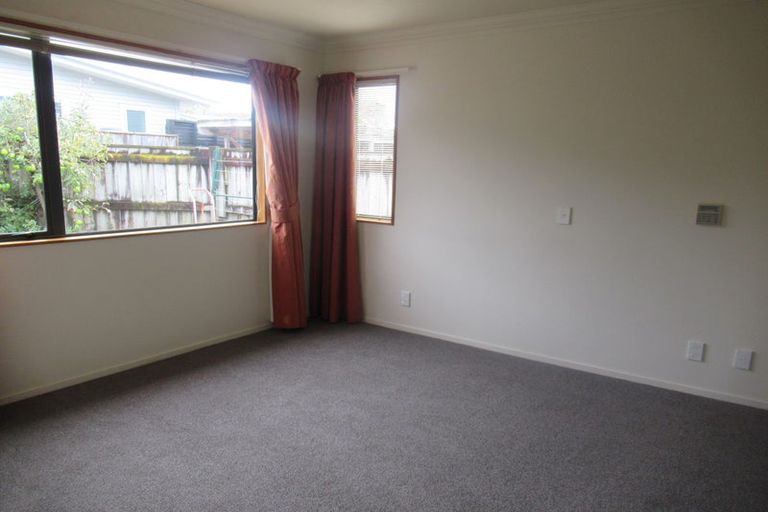Photo of property in 1/263 Waterloo Road, Waterloo, Lower Hutt, 5011