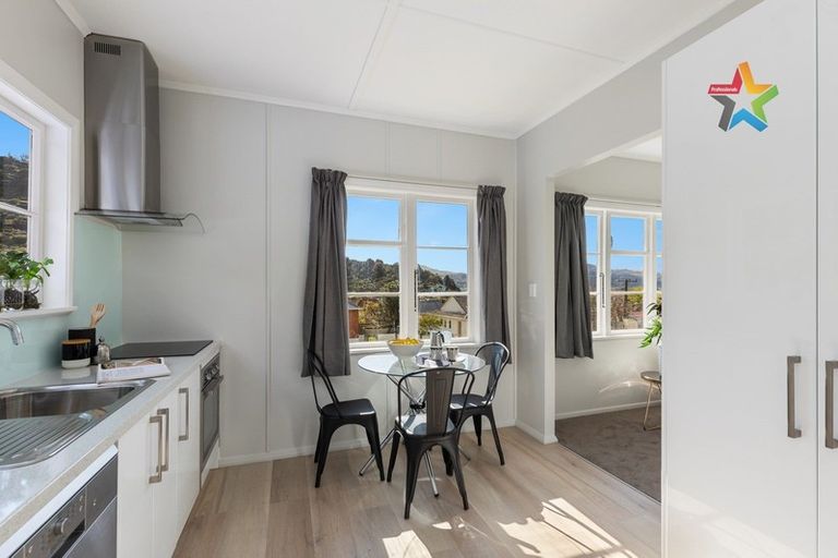 Photo of property in 29 Judd Crescent, Naenae, Lower Hutt, 5011