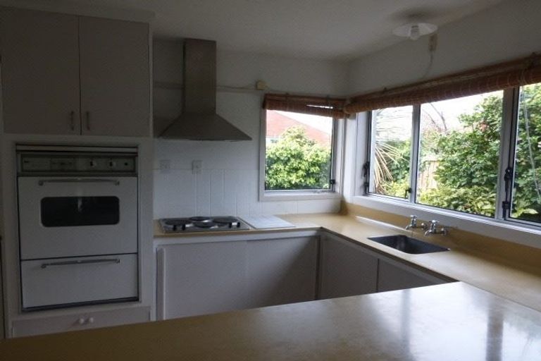 Photo of property in 4a Peters Lane, Spreydon, Christchurch, 8024