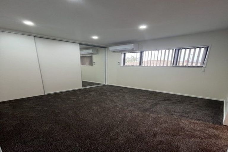 Photo of property in 3/15 Totara Road, Manurewa, Auckland, 2102