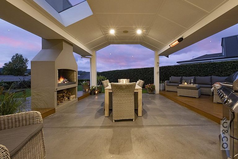 Photo of property in 65 Kaipara Portage Road, Riverhead, 0820