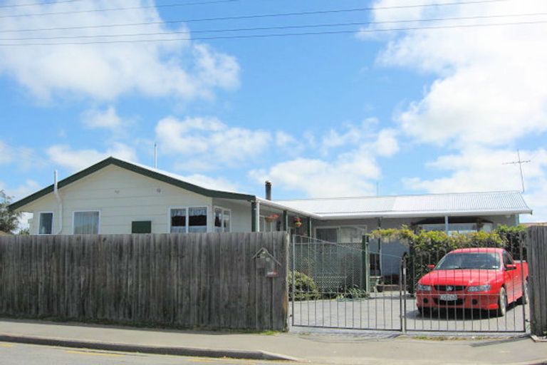 Photo of property in 25 Marshall Street, Rangiora, 7400