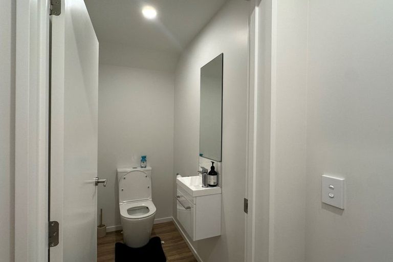 Photo of property in 2/116b Cranford Street, St Albans, Christchurch, 8014