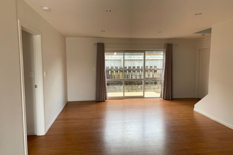 Photo of property in 1u5 June Place, Hamilton East, Hamilton, 3216