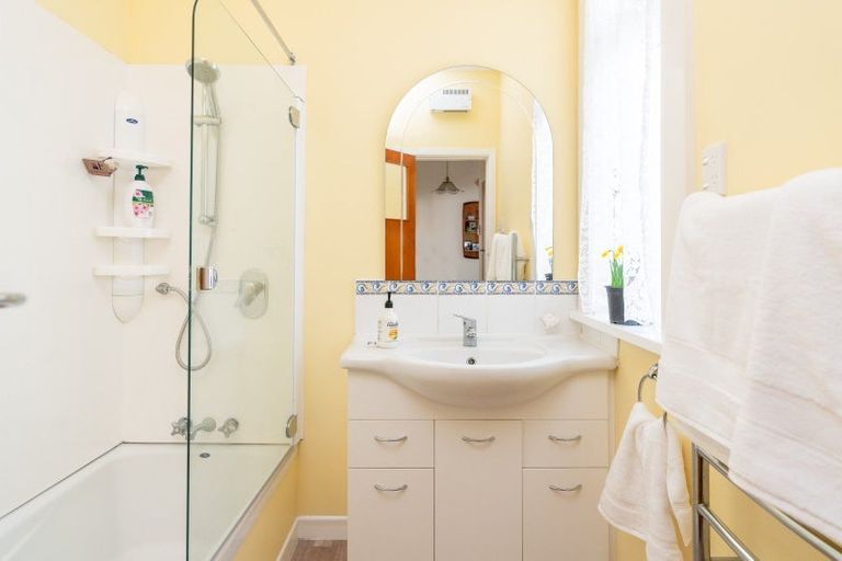 Photo of property in 57 Severn Street, Island Bay, Wellington, 6023