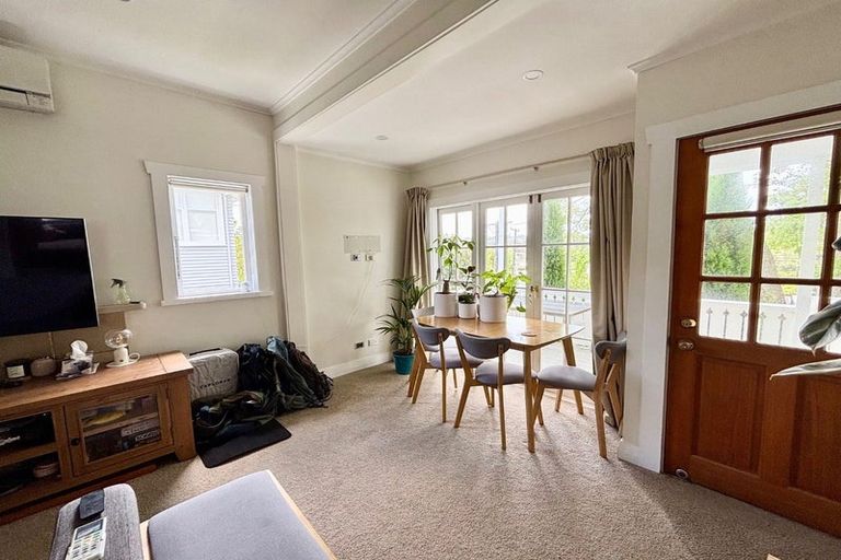 Photo of property in 1/16 Corunna Road, Milford, Auckland, 0620