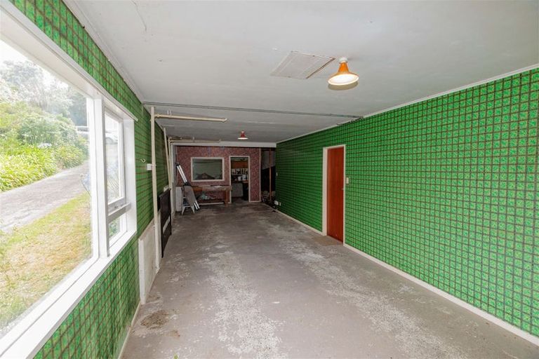 Photo of property in 15 Cortina Avenue, Johnsonville, Wellington, 6037