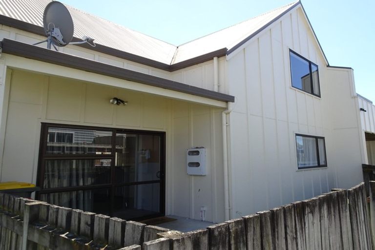 Photo of property in 3 Inverness Avenue, Hamilton East, Hamilton, 3216