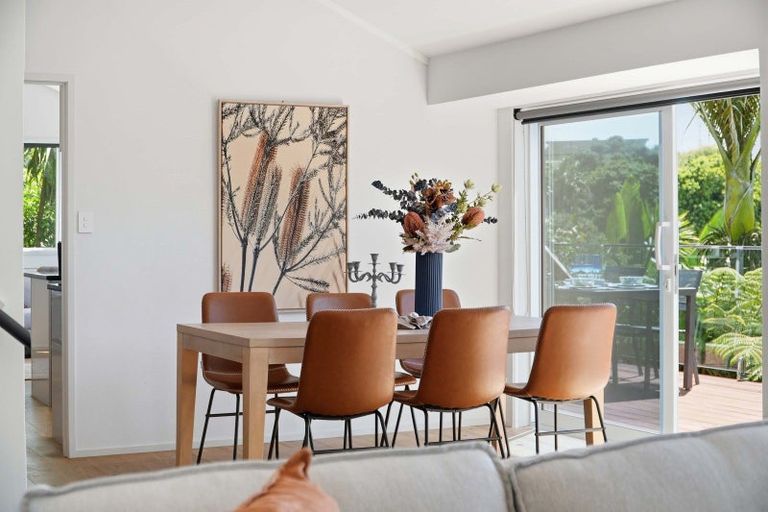 Photo of property in 34 Montclair Rise, Browns Bay, Auckland, 0630