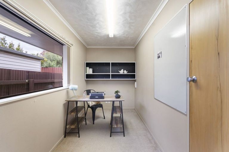 Photo of property in 144 Victoria Avenue, Hokowhitu, Palmerston North, 4410