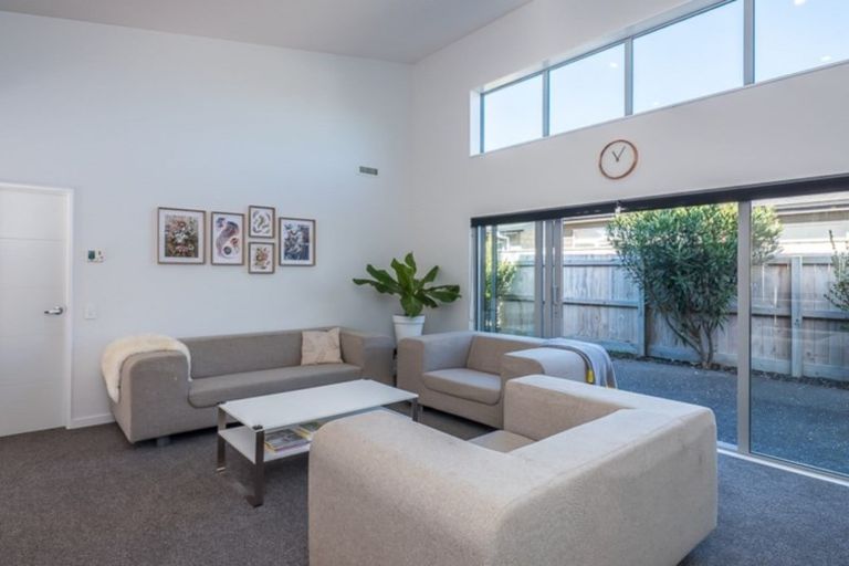 Photo of property in 4 Hana Udy Place, Paraparaumu Beach, Paraparaumu, 5032