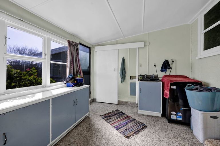 Photo of property in 30 Leicester Street, Patea, 4520