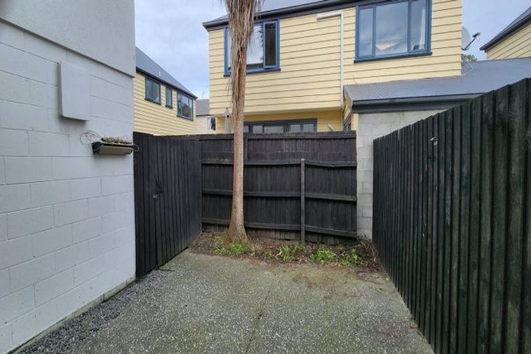 Photo of property in 4/544 Barbadoes Street, Edgeware, Christchurch, 8013