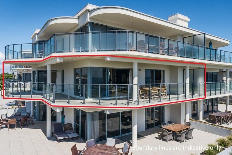 Photo of property in 308/178 Marine Parade, Mount Maunganui, 3116