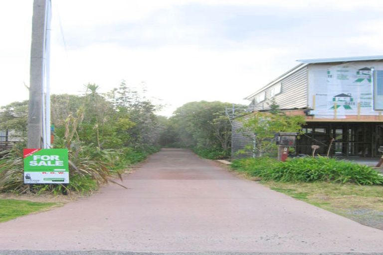 Photo of property in 415c Given Avenue, Whangamata, 3620