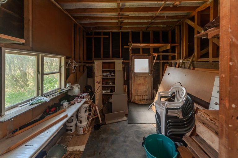 Photo of property in 6 Curtis Street, Northland, Wellington, 6012