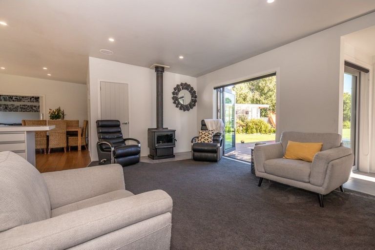 Photo of property in 30a Brougham Street, Westport, 7825