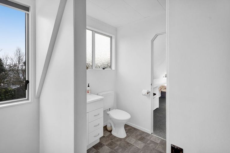 Photo of property in 1138 South Road, Oakura, 4314