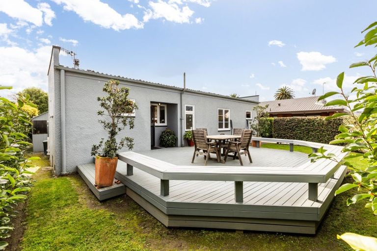Photo of property in 4 Higgins Street, Marewa, Napier, 4110