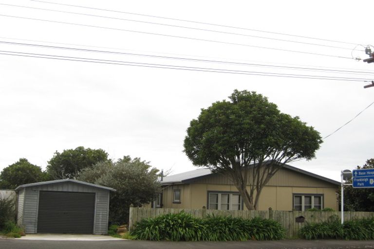 Photo of property in 168 Tukapa Street, Westown, New Plymouth, 4310