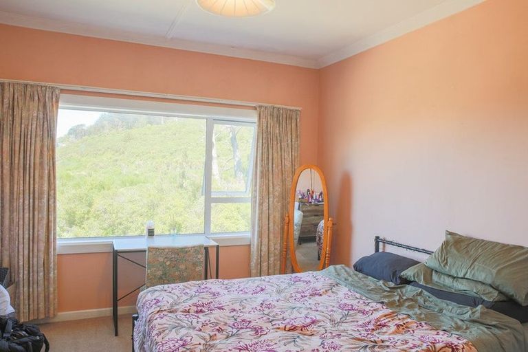 Photo of property in 69 Onslow Street, Bluff, 9814