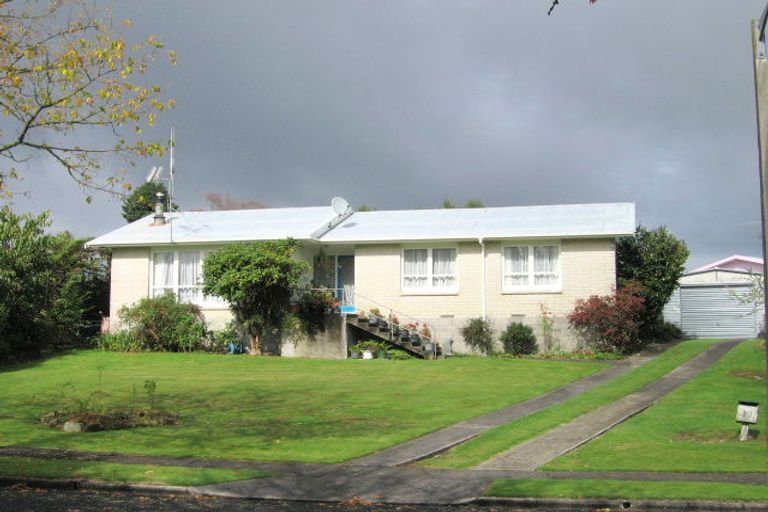 Photo of property in 30 Chartwell Drive, Tokoroa, 3420