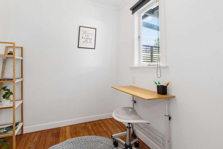 Photo of property in 64 Gloucester Road, Manurewa, Auckland, 2102