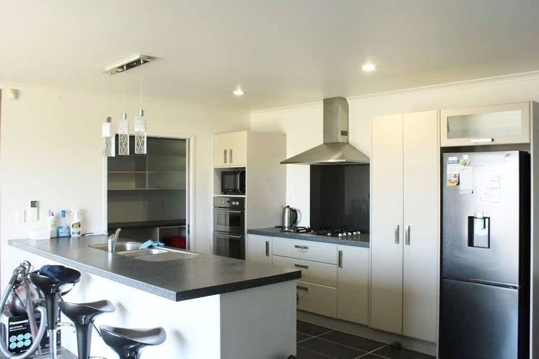 Photo of property in 10 Raddington Way, Huntington, Hamilton, 3210