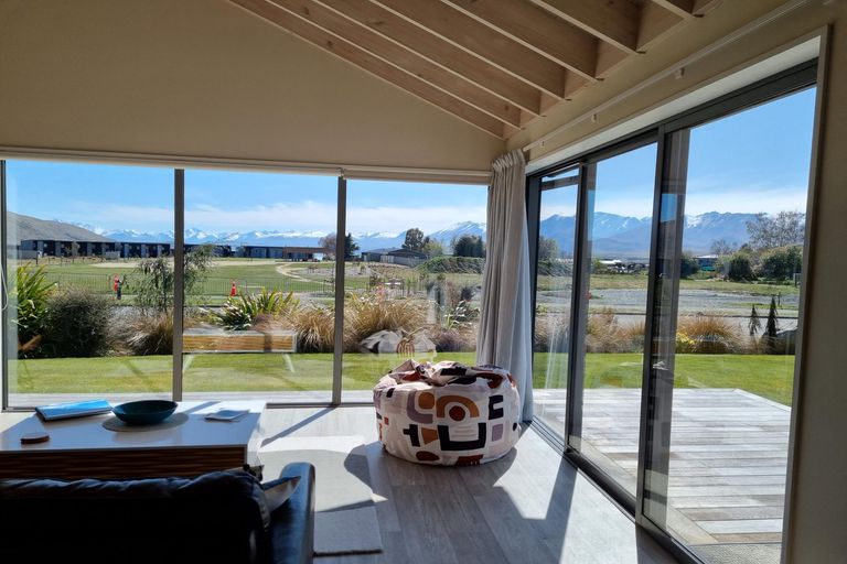 Photo of property in 15 D'archiac Drive, Lake Tekapo, 7999