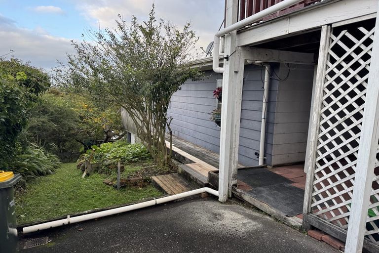 Photo of property in 26 Weldene Avenue, Glenfield, Auckland, 0629