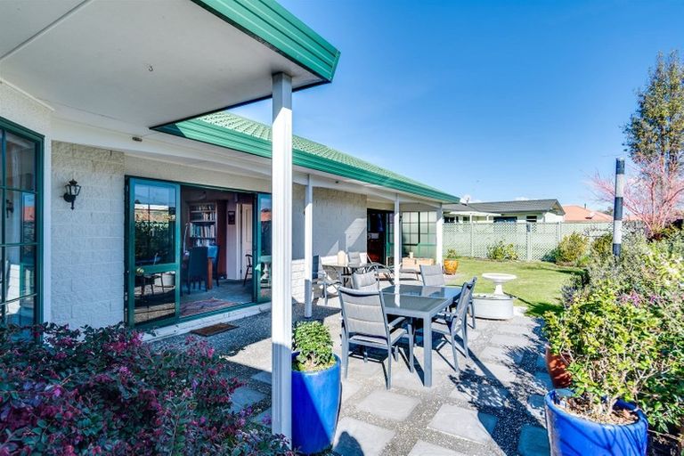 Photo of property in 3 Palace Court, Taradale, Napier, 4112