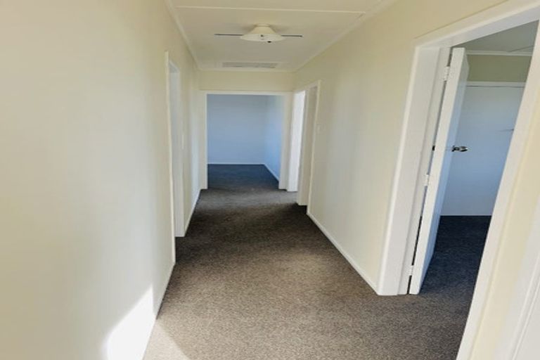 Photo of property in 18 Hinemoa Avenue, Taupo, 3330