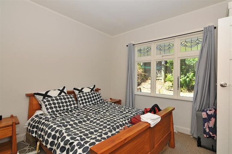 Photo of property in 1-3/100 Overtoun Terrace, Hataitai, Wellington, 6021