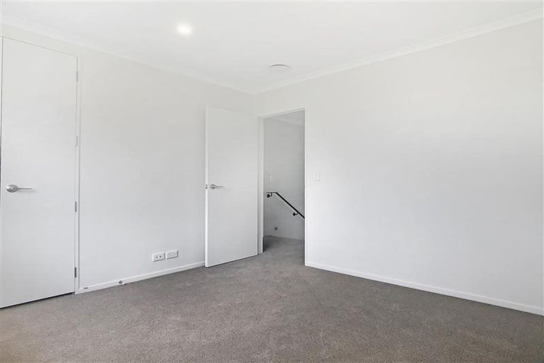 Photo of property in 92 Te Napi Drive, Takanini, 2112