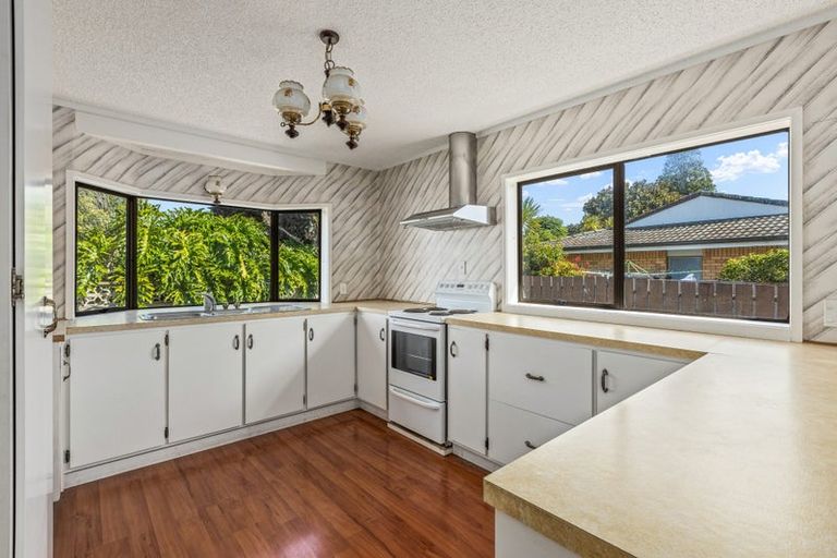 Photo of property in 12a Manuka Street, Orewa, 0931