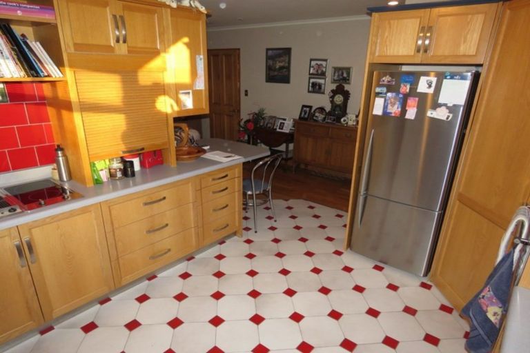 Photo of property in 15 Eastons Road, Westport, 7825