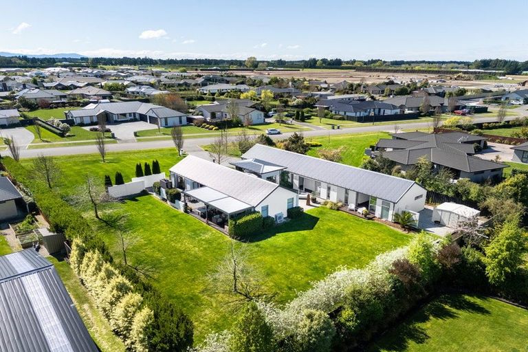 Photo of property in 18 Brampton Drive, West Melton, 7618