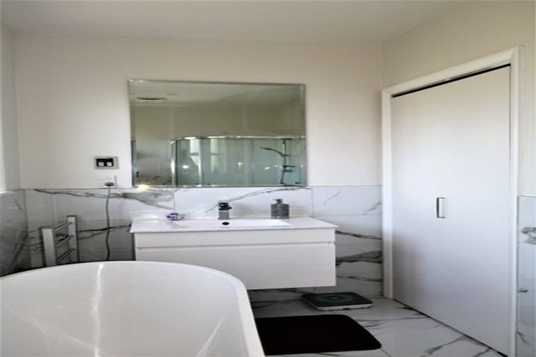 Photo of property in 1 John Street, Trentham, Upper Hutt, 5018