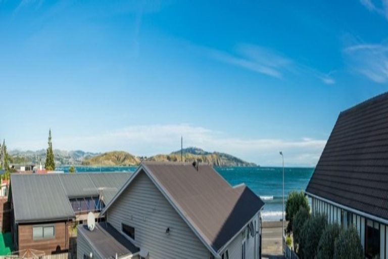Photo of property in 44c Moana Road, Plimmerton, Porirua, 5026