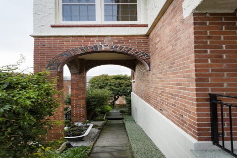 Photo of property in 4 Graham Street, Dunedin Central, Dunedin, 9016